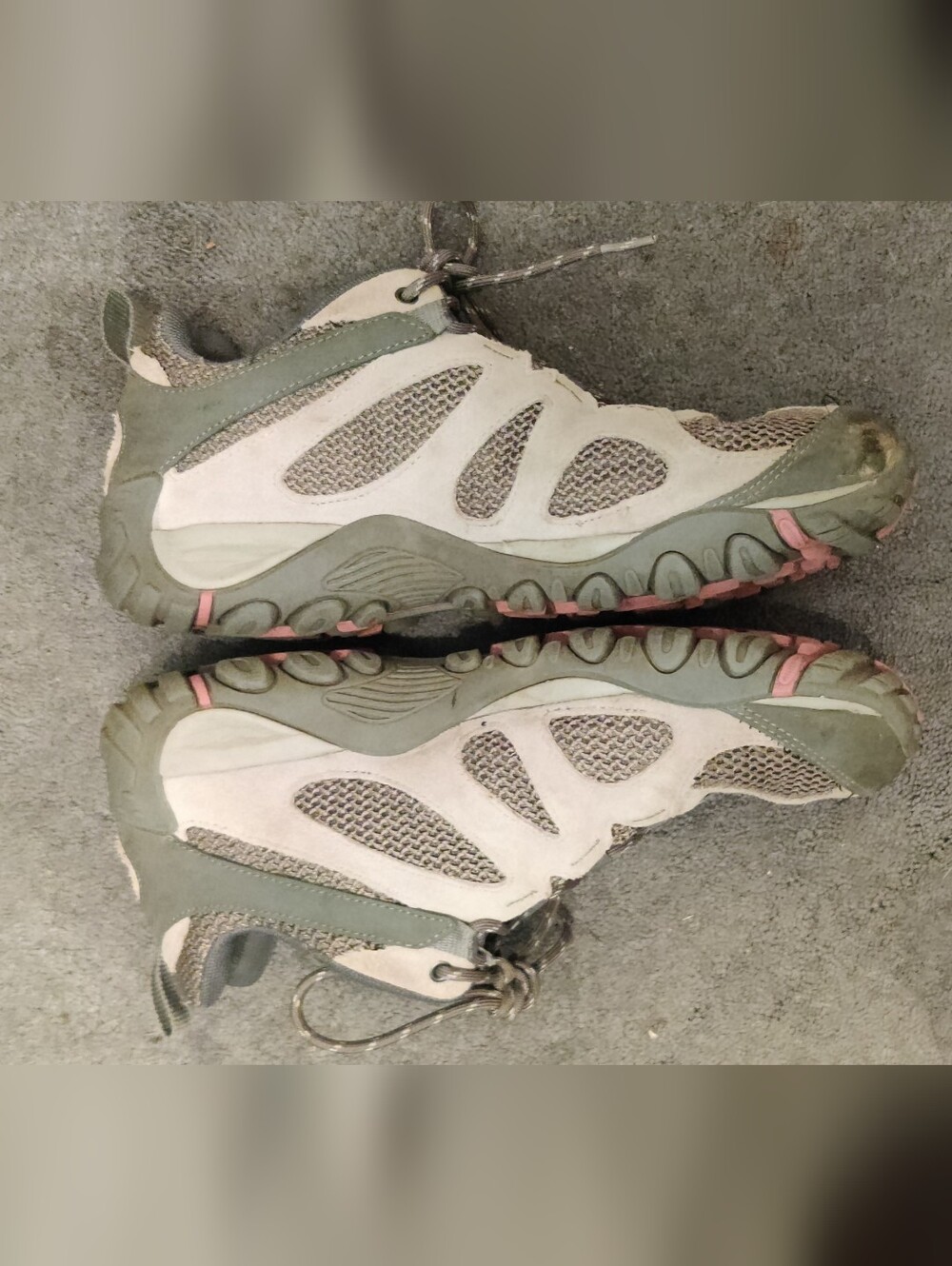 Merrell Hiking Shoes Grey And Pink Women's Size 10 Waterproof - Picture 3 of 12